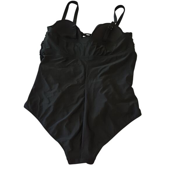 Torrid Womens Swimwear Sz 2 Black Nylon Blend Crisscross Ruched 1 Piece Swimsuit - Picture 2 of 10
